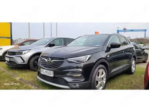Opel Grandland X 2.0 Dynamic inkl. Allwetterreifen Bild 3