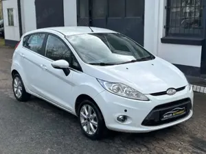 Ford Fiesta 1.25 PDC / SHZ / UNFALLFREI