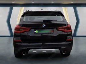 BMW X3 xDrive 20i  X Line Aut. NAVI+DRIV-ASS.+DAB+HEAD UP Bild 4