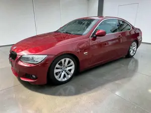 BMW 325 i xDrive Coupe NAVI-XENON-M-SPORT-TÜV-NEU