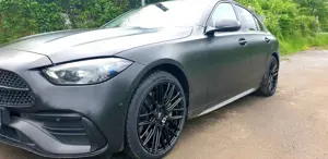 Mercedes-Benz C 300 C 300 e 4Matic 9G-TRONIC AMG Line