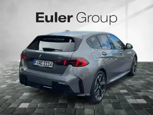 BMW 116 i Sportpaket AD Navi Digitales Cockpit LED Klimaau Bild 4