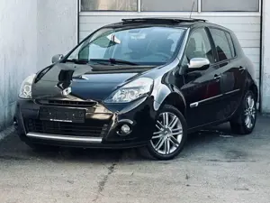 Renault Clio III 5-Trg.*Navi*Panorama*TÜV  Service NEU