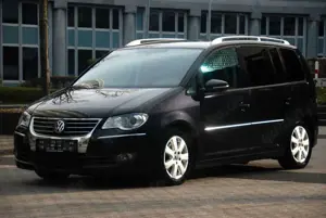 Volkswagen Touran Highline| BI-XENON| NAVI| PDC| SZH| GRA