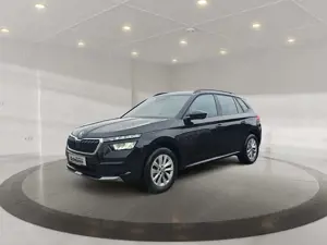 Skoda Kamiq 1.0 TSI Ambition AHK LM PDC SHZ SpurH