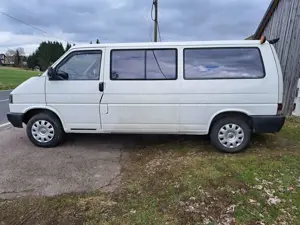 Volkswagen T4 Caravelle