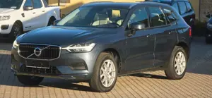 Volvo XC60 Momentum 2WD*Leder*LED*AHK*Sound*8-fach