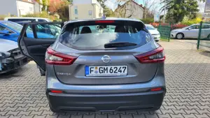 Nissan Qashqai Qashqai 1.3 DIG-T 158 PS DCT NAVI+ Autom.+HU/AU Neu+Scheckheftgepflegt Bild 4