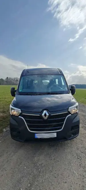 Renault Master Master dCi 180 L2H2 QS VA 9-Sitzer Bild 2