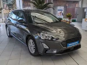 Ford Focus Focus Turn 1.0 EB MHEV Titanium AHK Winterräder