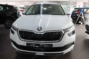 Skoda Kamiq 1.0 Ambition Carplay/Android SHZ PDC AHK Bild 2
