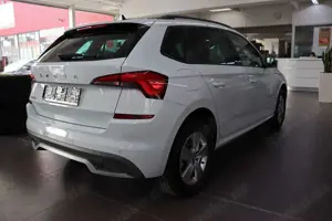 Skoda Kamiq 1.0 Ambition Carplay/Android SHZ PDC AHK Bild 4