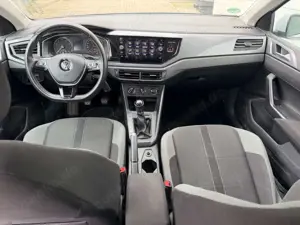Volkswagen Polo 1.0 TSI Highline Bild 2