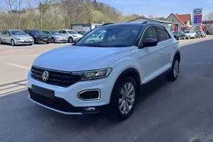 Volkswagen T-Roc Sport 1.5 TSi DSG LED+ Navi ACC CAM SHZ