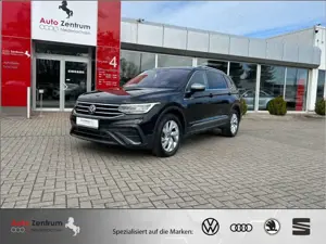 Volkswagen Tiguan Allspace 2.0TDI 4M 7-Sitzer DSG AHK*Massage*HeadUP