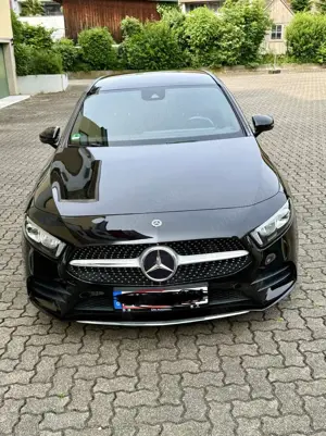 Mercedes-Benz A 200 Amg Line Limousine