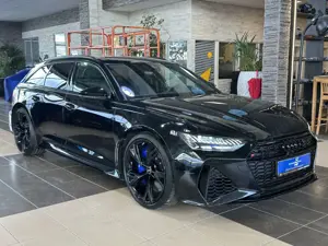 Audi RS 4.0 TFSI*Quattro*Keramik*Matrix-LED*HUD*