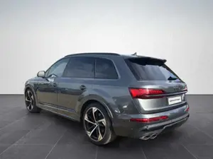 Audi SQ7 Competition plus competion Bild 5