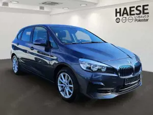 BMW 225 Active Tourer iPerformance EU6d-T xe Park-Assisten Bild 3