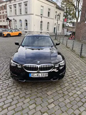 BMW 320 320d Touring Aut. Luxury Line Mildhybrid