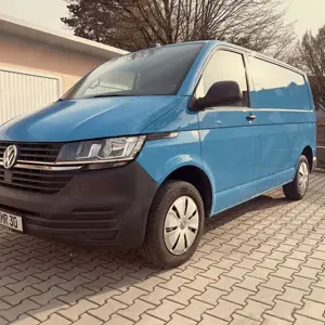 Volkswagen T6.1 Transporter DSG Kurz