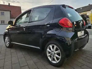 Toyota Aygo Bild 3