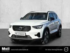 Volvo XC40 Plus Dark 2WD B3 EU6d digitales Cockpit Memory Sit