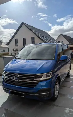Volkswagen T6.1 Multivan DSG Kurz 4MOTION Highline