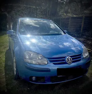 Volkswagen Golf 1.9 TDI Trendline / Tüv 2028