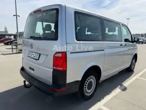 Volkswagen T6 Transporter T6 2,0 TDI*Transporter*9-SITZ*KLIMA*NAVI*AHK*PDC Bild 5