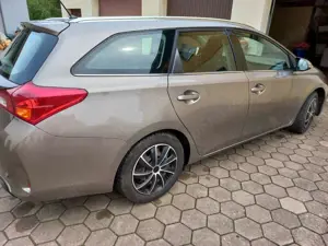 Toyota Auris Bild 4