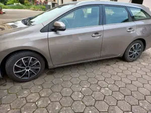 Toyota Auris Bild 3