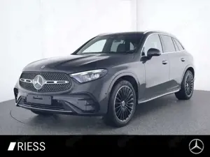 Mercedes-Benz GLC 300 4M AMG Premium Pano 20" AHK 360° Winter-