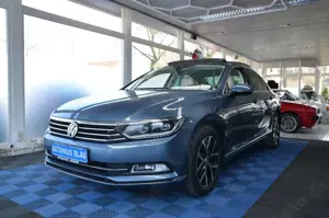 Volkswagen Passat Lim. Highline *DSG*PANORAMA*NAVI*119TKM!*