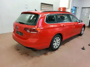 Volkswagen Passat Variant Business 2.0TDI DSG Navi ACC LED Bild 3