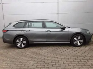 Volkswagen Passat Variant 1.5 eTSI 110 kW 1.5 eTSI Android Bild 3