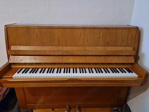 Klavier zu verschenken 