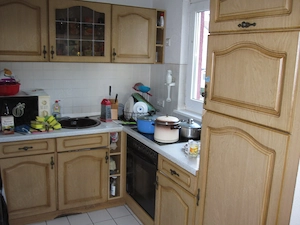 Helle 1-Zimmer Wohnung mit Balkon u. PKW-Stellplatz 