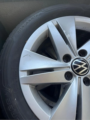 4x VW Kompletträder 205 55 R16   Original Felgen, fast neu