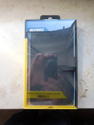 Nokia 6.1 32GB in Blau Gold mit Original Nokia Zubehör Bild 5