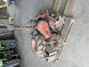 Hako mit Fräse, Achse, Anbauteile