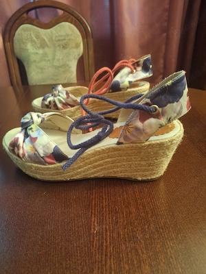 Sommer Schuhe 41 VIA UNO 