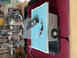 Rollei P35 a Diaprojektor mit Fernbedienung  Tasche 