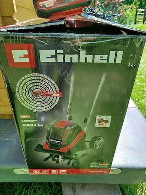 Ich habe hir ein Neuen Einhall Bodenhake mit Akkus und Ladegerät 