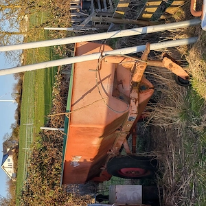 Alter Maischewagen abzugeben