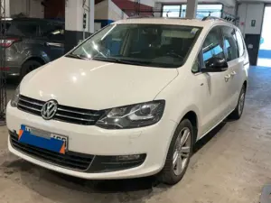 Volkswagen Sharan 2.0TDI Match BMT*7-Sitze*DSG*Pano*TMP*SHZ