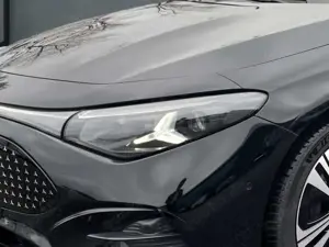 Mercedes-Benz CLA 250 + mit EQ Technologie +AMG+Night+Memory Bild 4