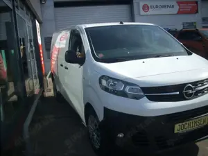 Opel Vivaro Edition M (L2) 3 Sitzer Sitzheizung Tempomat Bild 5