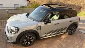 MINI Cooper S Countryman Cooper S Untamed Edition All4. Garantie HUD AHK