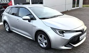 Toyota Corolla 2.0 Touring Sports TEAM DEUTSCHLAND 4x2 Hybrid AT